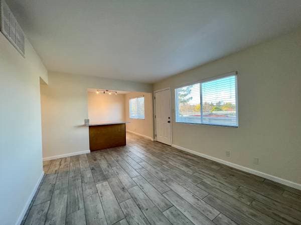 2BR/1BA Apartment on Solano Avenue · Napa photo 3
