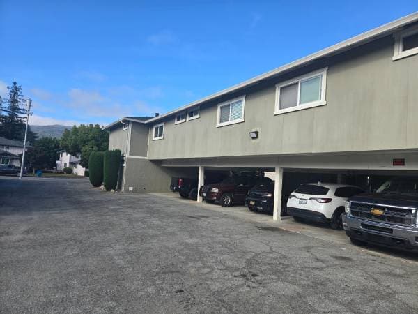 1BR/1BA Apartment · Gilroy photo 1