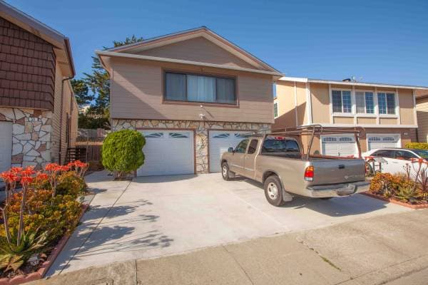 2BR/2BA Other on Camelot Ct · Daly City photo 1