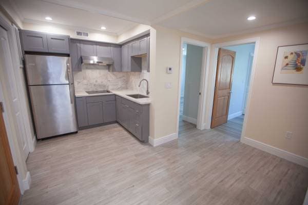 2BR/2BA Other on Camelot Ct · Daly City photo 5