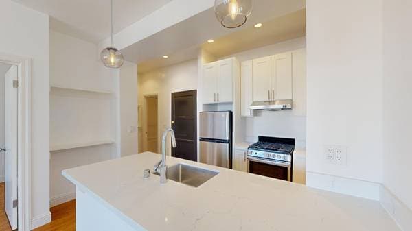 1BR/1BA Apartment on California St · San Francisco photo 5