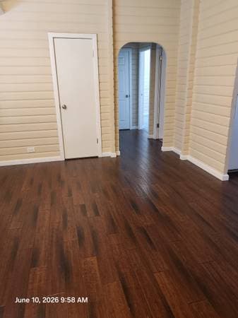 3BR/1BA Duplex · Windsor photo 3