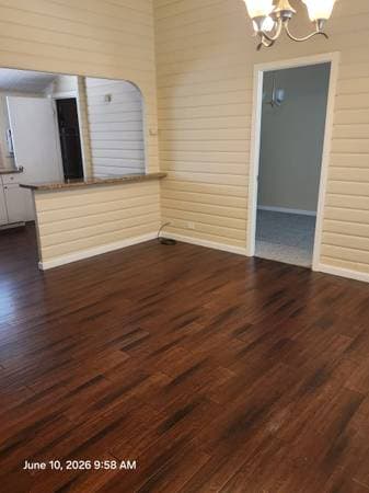 3BR/1BA Duplex · Windsor photo 4
