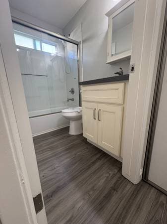 1BR/1BA Apartment on Fruitvale Ave · Oakland photo 3