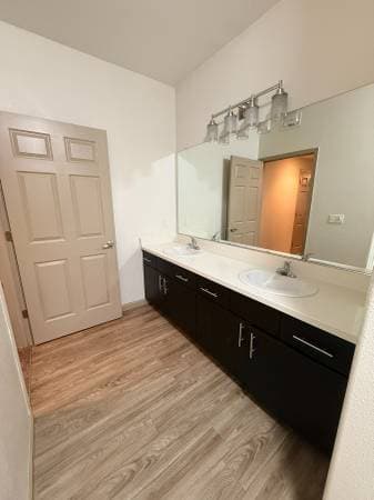 2BR/2BA Apartment · Napa photo 4