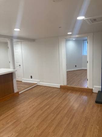 2BR/1BA Apartment · San Francisco photo 4
