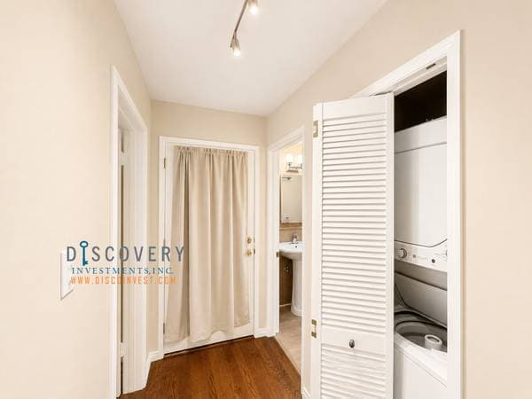 1BR/1BA Single Family House on Eagle Ave. · Oakland photo 2