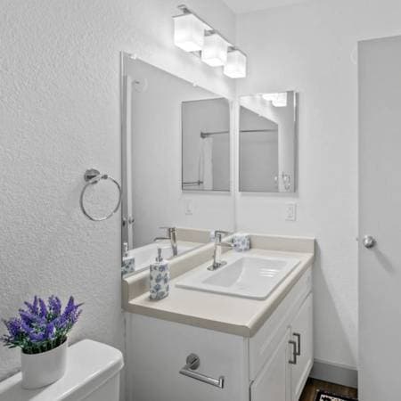 2BR/2BA Apartment on Porter St · Vallejo photo 5