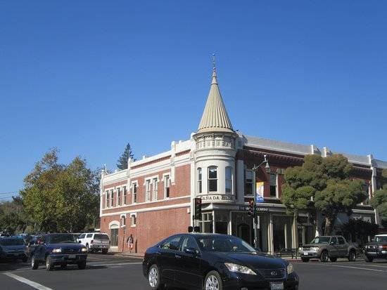 Broadway photo 1