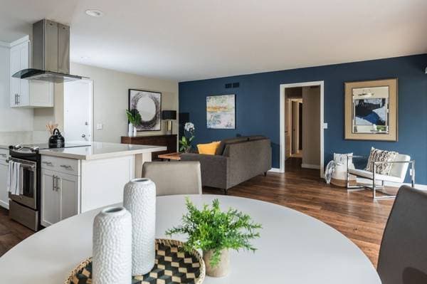 1BR/1BA Apartment on Massol Avenue · Los Gatos photo 5