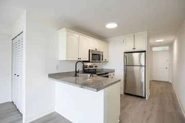 940 Guerrero Street (1082r) photo 4
