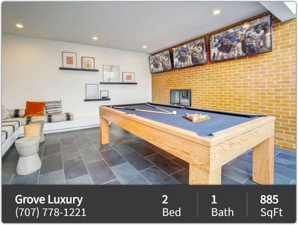 2BR/1BA Apartment on Lakeville Cir · Petaluma photo 1