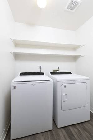 2BR/2BA Apartment on Coleman Rd · San Jose photo 4