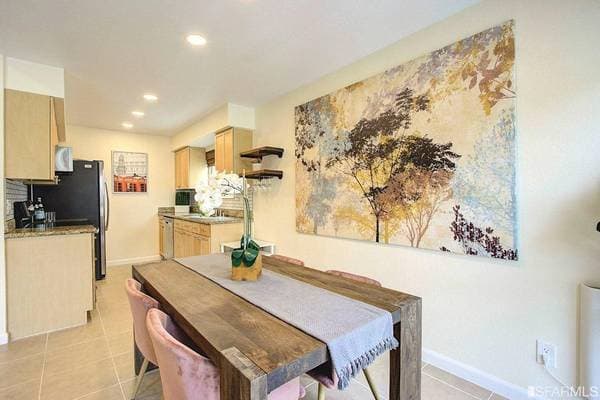 2BR/2BA Apartment on Fairmount Avenue · Oakland photo 4