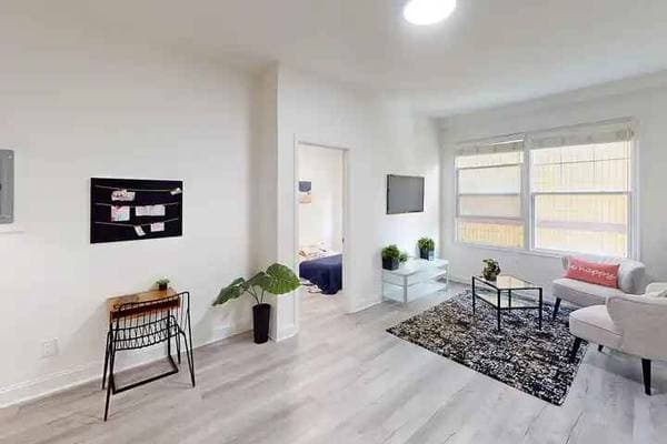 Apartments on Golden Gate Avenue · San Francisco photo 2
