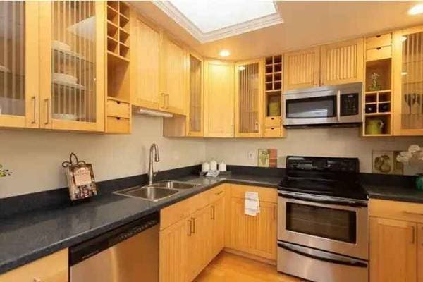1461 Broadway, San Francisco, CA 94109 photo 5