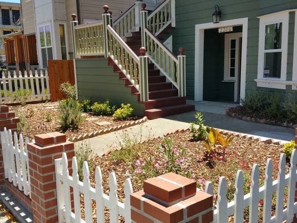 3BR/2BA Apartment on Lincoln Ave Unit A · Oakland photo 2
