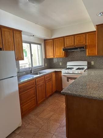 1BR/1BA Apartment on Lakeshore · Oakland photo 2