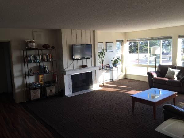 2BR/2BA Condo · San Francisco photo 4