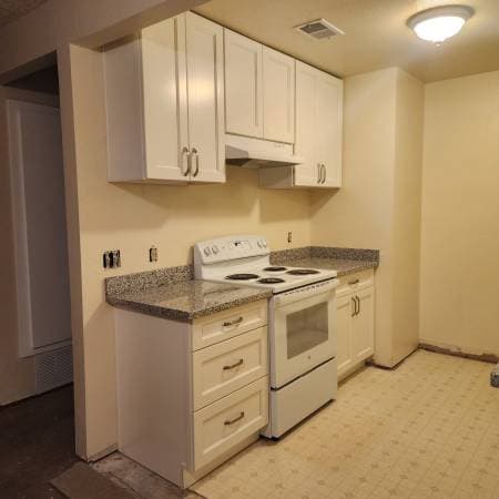 1BR/1BA Apartment on Fairfield Ave · Fairfield photo 4