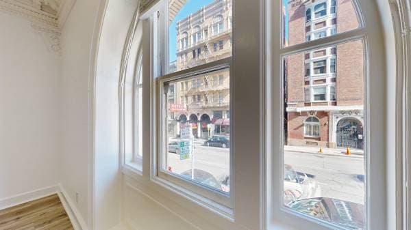 0BR/1BA Apartment on Bush St - 100 · San Francisco photo 1