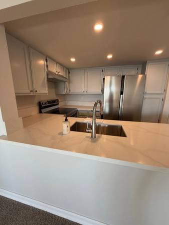 2BR/2BA Condo on Pierce Street · Albany photo 4