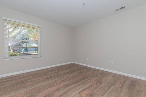 2BR/2BA Apartment on North Milpitas Boulevard · Milpitas photo 2