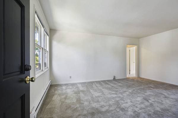 1BR/1BA Apartment · Alameda photo 2