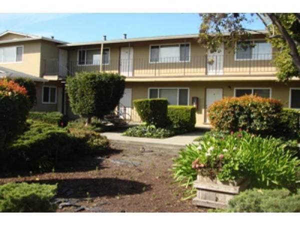 2BR/1BA Apartment · Santa Clara photo 1