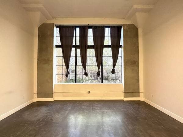 Lofts on International Boulevard Unit · Oakland photo 3