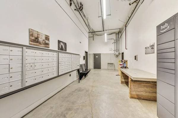 Lofts on International Boulevard Unit · Oakland photo 4