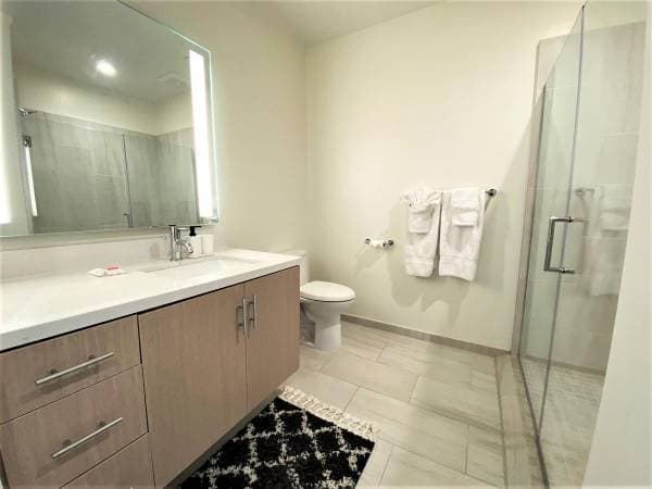 0BR/1BA Apartment on Telegraph Ave. · Oakland photo 4