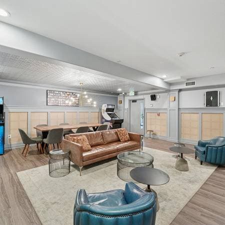 2BR/2BA Apartment on Ryland St. · San Jose photo 2