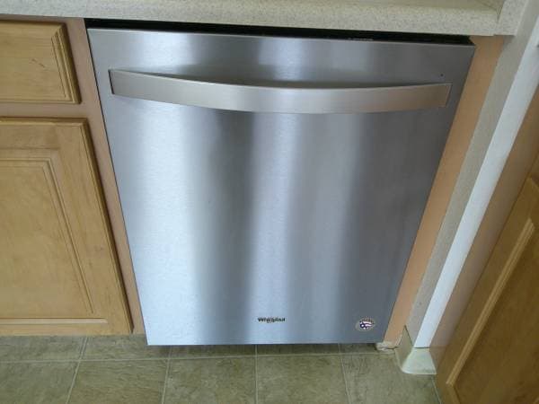 2BR/1BA Apartment on Freitas Ct · Santa Rosa photo 4