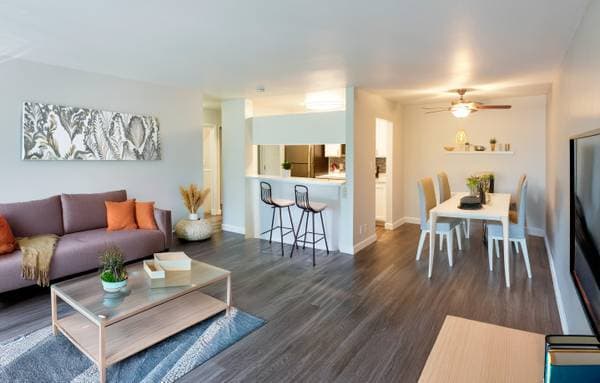 1BR/1BA Apartment on Lexington St · Fremont photo 1
