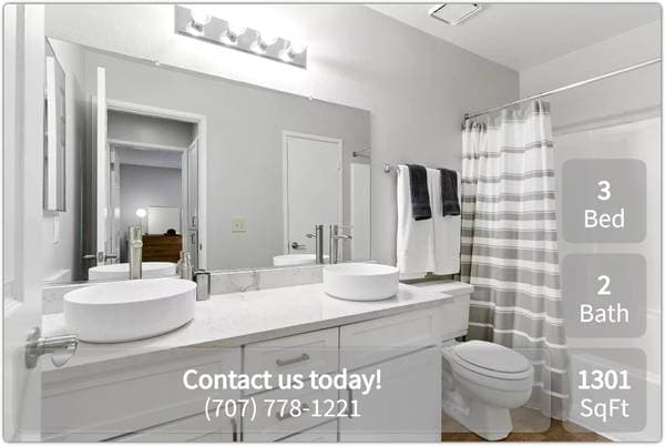 3BR/2BA Townhouse on Lakeville Cir · Petaluma photo 3