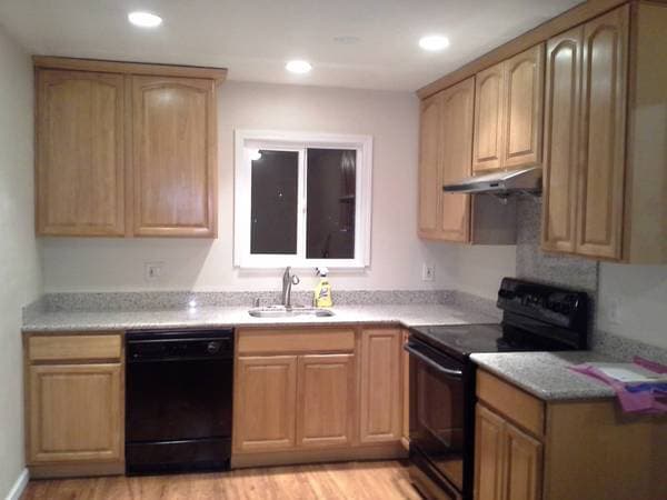 1BR/1BA Duplex · Hayward photo 3