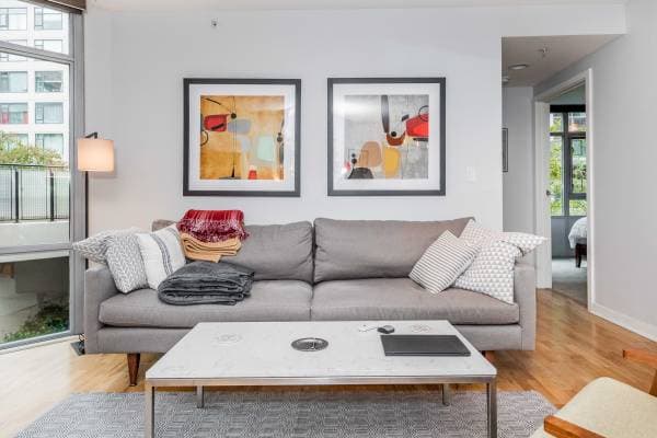 2BR/2BA Townhouse · San Francisco photo 1