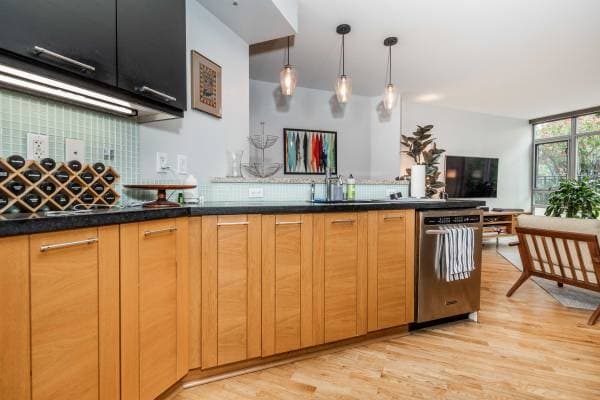 2BR/2BA Townhouse · San Francisco photo 3