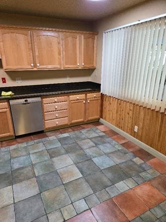 2BR/1BA Apartment on Boris Ct · Rohnert Park photo 3