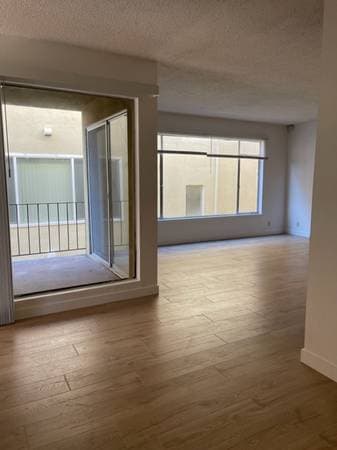 3BR/2BA Apartment · Berkeley photo 2