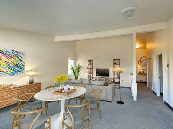 2BR/1BA Apartment · San Francisco photo 3