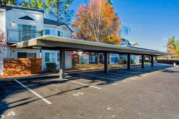 2BR/2BA Apartment on Willow Avenue · Hercules photo 1