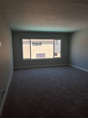 2BR/1BA Apartment · Menlo Park photo 3