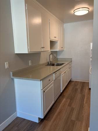 2BR/1BA Apartment · Menlo Park photo 4