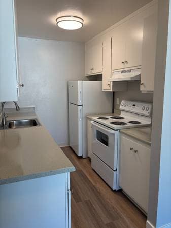 2BR/1BA Apartment · Menlo Park photo 5