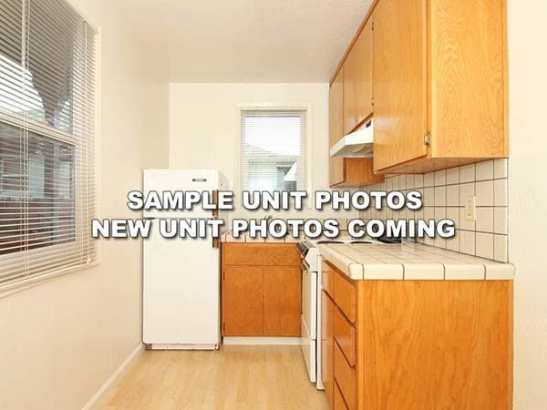 670 Live Oak Avenue, Menlo Park, CA 94025 photo 4