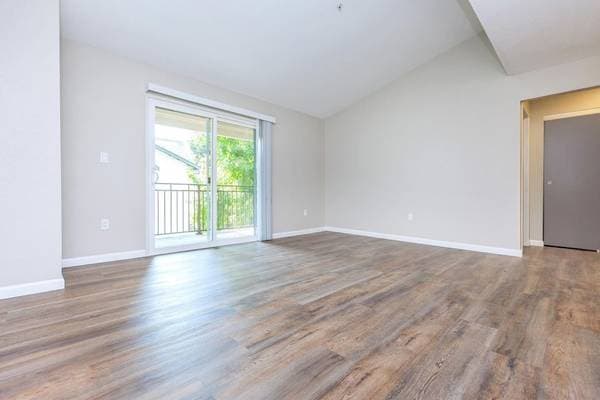 2BR/2BA Apartment on North Milpitas Boulevard · Milpitas photo 2