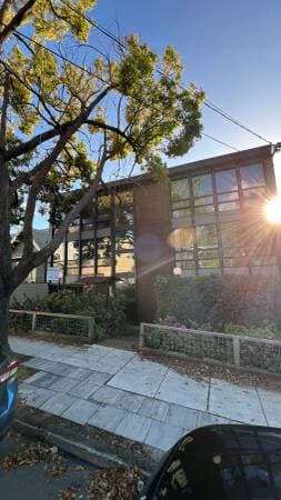 1BR/1BA Apartment · Oakland photo 1
