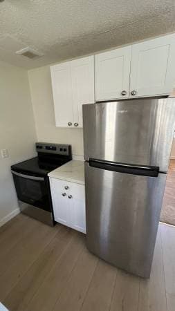 1BR/1BA Apartment · Oakland photo 4